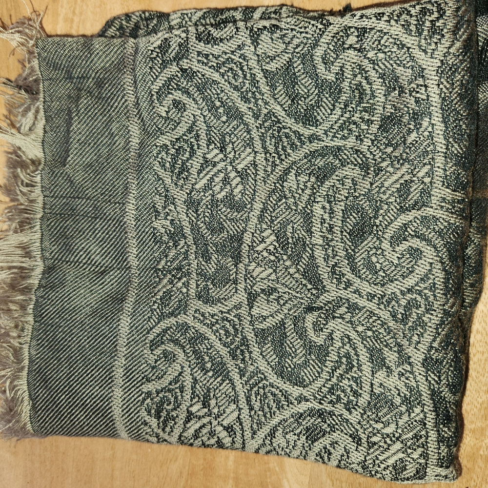 Black and Olive Hue TAN Patterned Scarf. - Picture 2 of 8